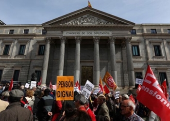 Muy probablemente el Gobierno de España anuncie este viernes la aprobación definitiva de la Ley/ REUTERS