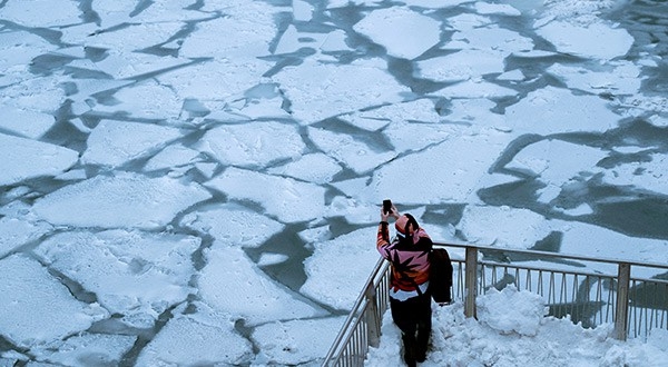 Una ola de frío producto de un vórtice polar azota algunos lugares de Estados Unidos.