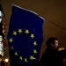 En la imagen, un manifestante contra el Brexit frente al palacio de Westminster antes de la votación del acuerdo del Brexit de Theresa May en Londres, Reino Unido, el 15 de enero de 2019. REUTERS/Henry Nicholls