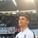 En la imagen de archivo, el delantero de la Juventus italiana Cristiano Ronaldo antes de un partido frente a la Sampdoria en Turín, Italia, el 29 de diciembre de 2018. REUTERS/Massimo Pinca