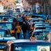 Taxistas colapsan vías en Barcelona. REUTERS