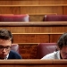 Errejón e Iglesias en sus escaños del Parlamento. REUTERS