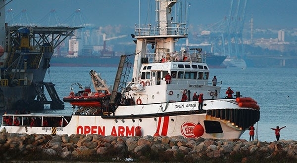 Durante 2018 el buque Open Arms completó cuatro desembarcos de migrantes rescatados en aguas del Mediterráneo / REUTERS