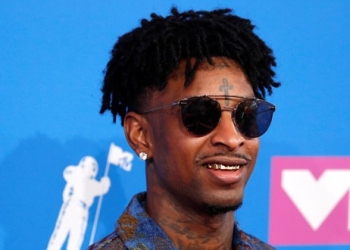 Imagen Archivo - 21 Savage en la alfombra roja de los VMAs