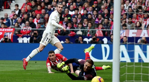 Gareth Bale anotó el tercer gol del partido