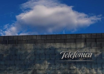 La operadora de telecomunicaciones anunció que en junio pagará un segundo tramo de 0,20 euros por acción con cargo a los resultados de 2018.