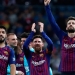 Suárez, Messi y Piqué celebran en el Bernabéu.