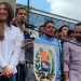 Migración Venezuela a Guaidó: Bienvenido presidente. Desde Las Mercedes, en Caracas, dijo que la línea de mando de la FANB estaba rota/TW @JGuaidó