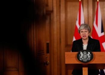 La primera ministra británica, Theresa May, realiza declaraciones sobre el Brexit en Downing Street, Londres.