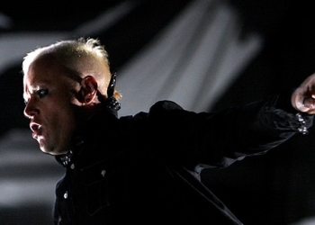 Keith Flint, vocalista de The Prodigy, murió a los 49 años. Liam Howlett, miembro de la banda, confirmó la muerte y afirmó que fue un suicido