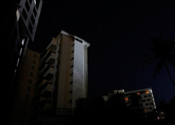 Caracas a oscuras durante apagón.