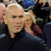 Zinedine Zidane durante el partido ante el Valencia