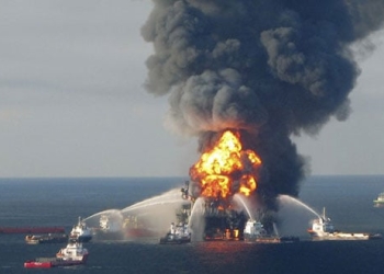 El accidente en 2010 del BP Deepwater Horizon se considera como el mayor desastre petrolero registrado en la historia de EEUU.