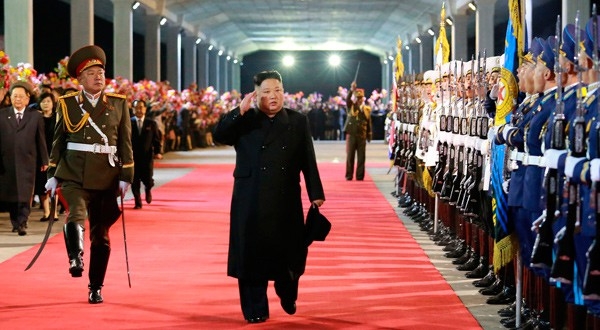 Kim Jong Un vuelve a su país tras una visita a Rusia.