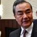 Wang Yi dijo a Mike Pompeo que EEUU no debería ir "demasiado lejos" en la actual disputa comercial entre ambas naciones.