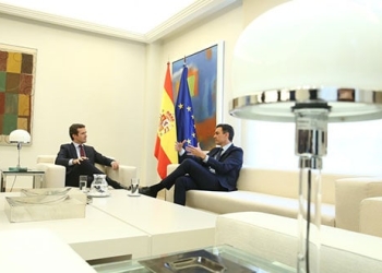 Casado le insistió a Sánchez que el Ejecutivo no dependa de los independentistas catalanes.
