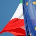 Al finalizar 2018 la Comisión Europea rechazó el presupuesto presentado por el Gobierno de Italia, esgrimiendo que no recortaría la elevada deuda de este país.
