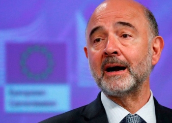 Pierre Moscovici, comisario europeo, destacó la rectificación italiana.