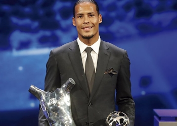 Virgil Van Dijk, defensor central del Liverpool