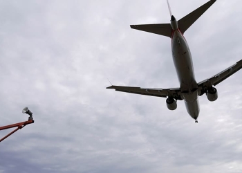 American Airlines fue la última aerolínea, de 15, que dejó de volar por los cielos venezolanos, debido a la crisis que lleva seis años