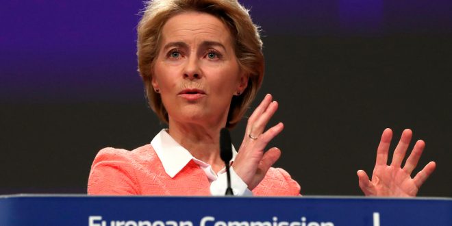 El equipo de von der Leyen deberá pasar por el visto bueno de la Eurocámara.