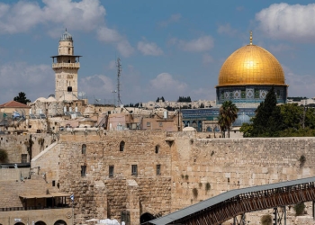 Hoy el Estado de Israel es el resultado de la fe y la creencia de su pueblo en su pueblo, y de ellos en sus líderes