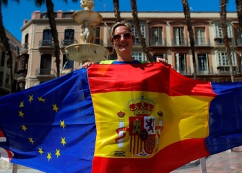 Británicos y españoles se manifestaron en Málaga en contra del Brexit.