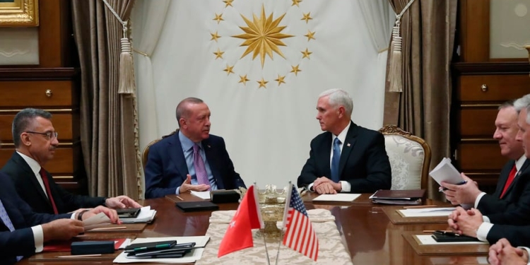 Las delegaciones de EEUU y Turquía se reunieron en Ankara.