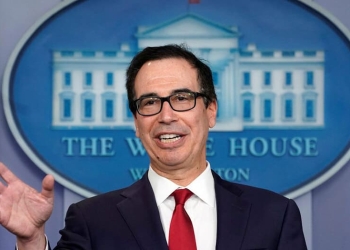 El secretario del Tesoro de EEUU, Steven Mnuchin, confirmó la suspensión del incremento en los aranceles a China que comenzaría este martes.