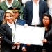 Jeanine Áñez, presidenta interina, presentó la ley firmada junto a la presidenta del Senado, Eva Copa, dirigente del MAS