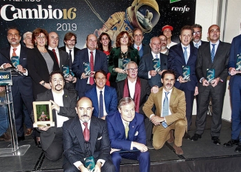 Los Premios Cambio16 han reconocido la lucha contra el cambio climático y la preservación del entorno natural y la biodiversidad.