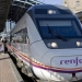 Con la entrada de la participación privada en la operación ferroviaria culmina el monopolio del sector y muy probablemente disminuirán las tarifas de transporte/Renfe/Web