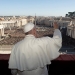 En su mensaje "Urbi et orbi", el papa Francisco pidió enfrentar las injusticias
