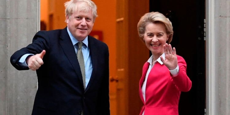 Johnson y von der Leyen se reunieron en Londres