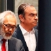 Ghosn (derecha) y su abogado en Tokio, Japón