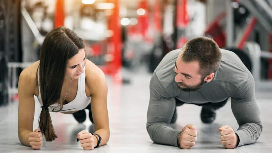 Entrenamiento fitness para mujer: Ten un cuerpo fit entrenando en casa