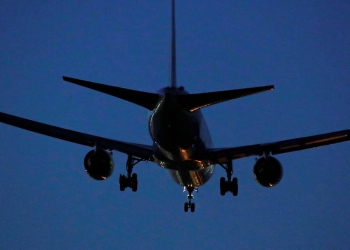 El avión de Air Canada sobrevoló por varias horas el sur de Madrid