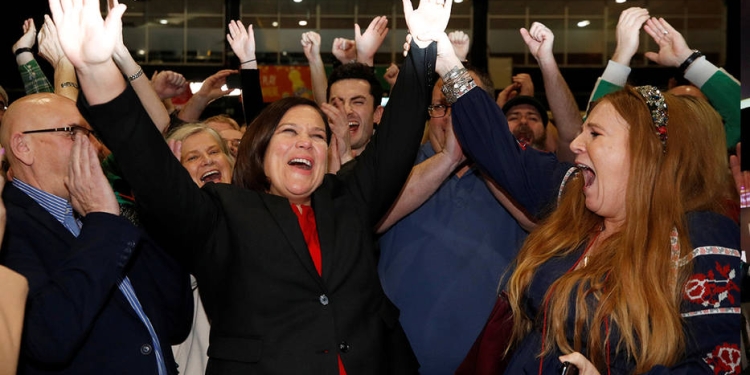 McDonald celebró el triunfo de Sinn Féin