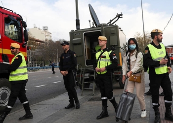 Efectivos militares han estado desplegados en puntos claves de muchas ciudades de España