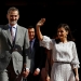 El Rey Felipe VI y la Reina Letizia durante una visita a Almonte, en el sureste de España