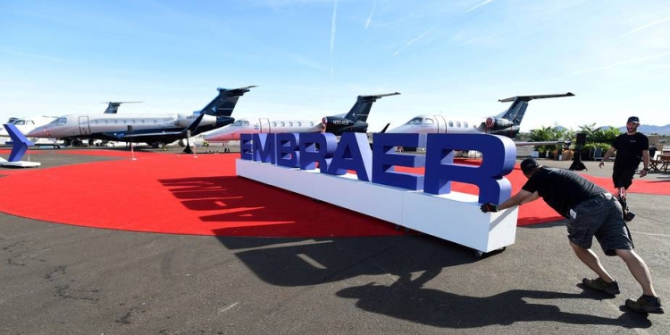 Boeing desecha alianza con Embraer por culpa del coronavirus / Foto REUTERS / David Becker/File Photo