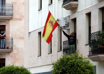 España registra 674 muertes