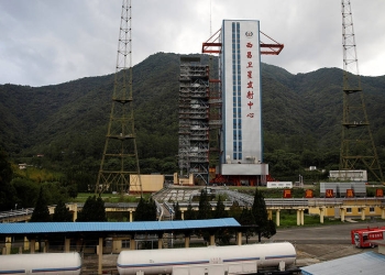 aplazan lanzamiento del satélite chino