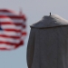 La cabeza de una estatua de Cristóbal Colón fue arrancada en medio de protestas contra la desigualdad racial tras la muerte de George Floyd en Minneapolis en Boston, Massachusetts, EE. UU., 10 de junio de 2020. REUTERS / Brian Snyder