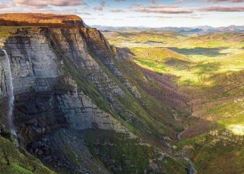 Euskadi te espera con planes en entornos naturales tranquilos y seguros