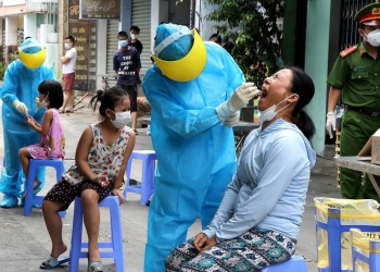 La COVID-19 ya tendría un freno, la inmunidad de rebaño / Foto Trinh Quoc Dung/VNA via REUTERS