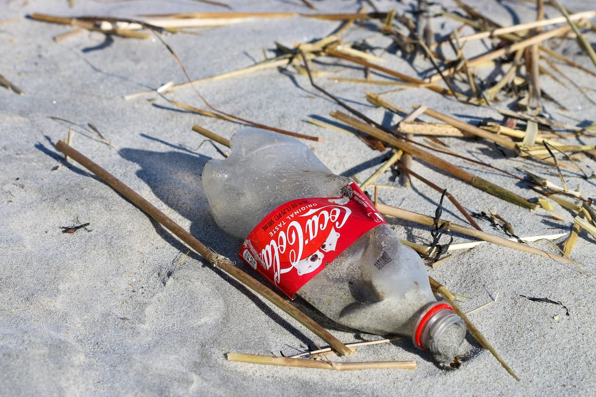 contaminacion Coca-Cola uso plastico